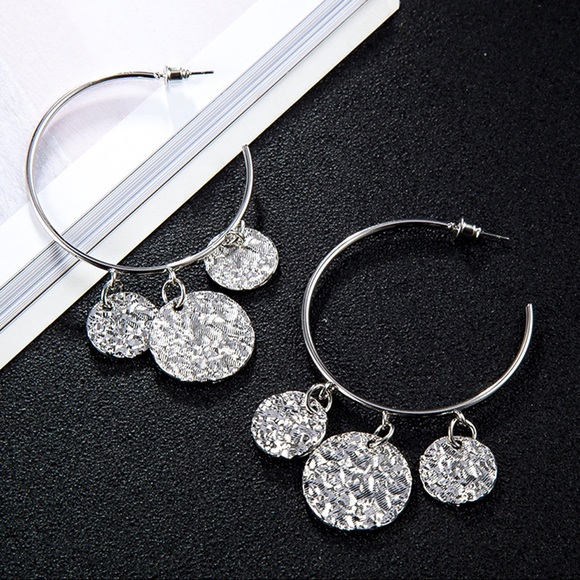 GlitzBlitz Jewelry - 2/$20! Silver 3/4 Hoops Dangling Discs Earrings